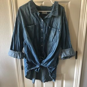 Universal Thread Jean Button Down 4x